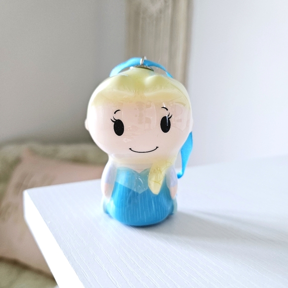 Disney | Elsa Ornament - Picture 1 of 4